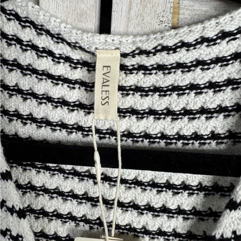 Evaless Black White Striped Sweater Vest Womens Medium Button Front Coastal Chic - Picture 5 of 10